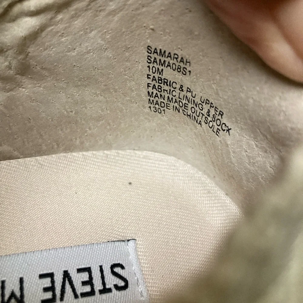 Steve Madden Beige Knit Slip-On Sneakers – Slightly Used.Size 10